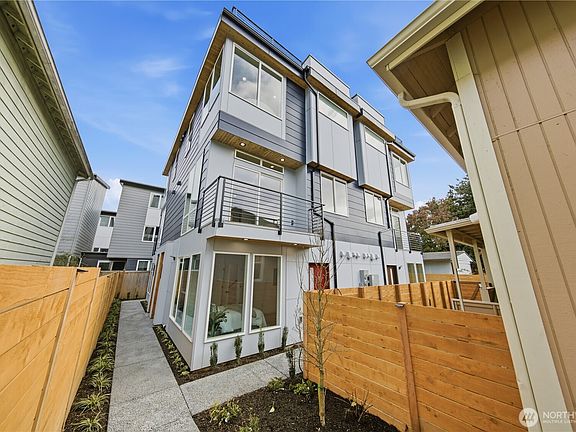 3rd image of 4404 S Othello St #A