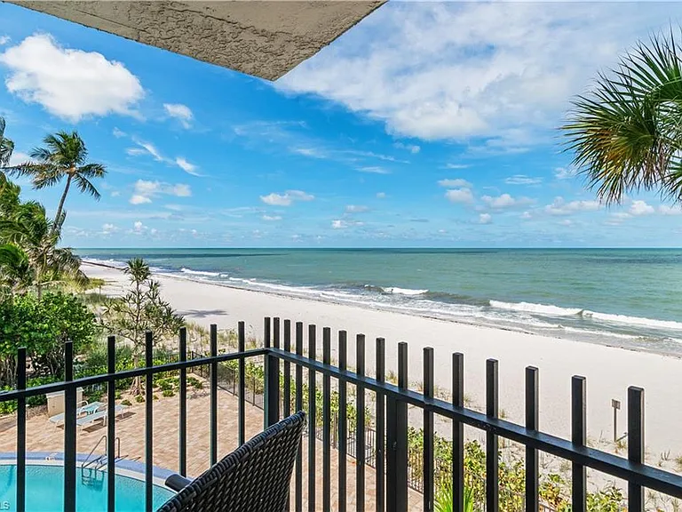3399 Gulf Shore Blvd N #309 — Photo 27