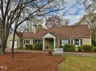 214 Mountain View Dr, Gainesville, GA 30501
