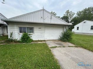 111 Bertha Ave, Clyde, OH 43410
