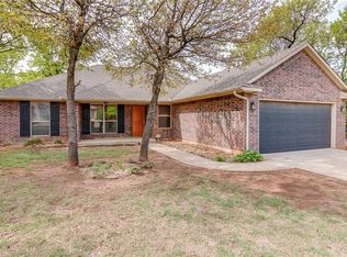 3918 Rock Dove Lndg, Edmond, OK 73034