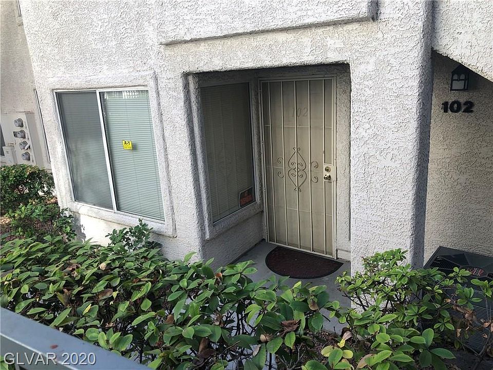 1st image of 3047 Casey Dr Unit 102