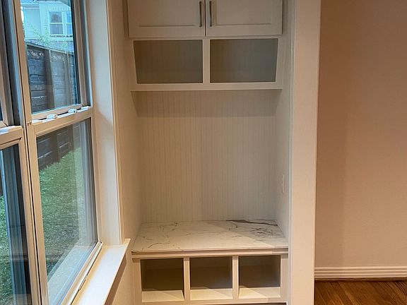 Mud room / shoe storage