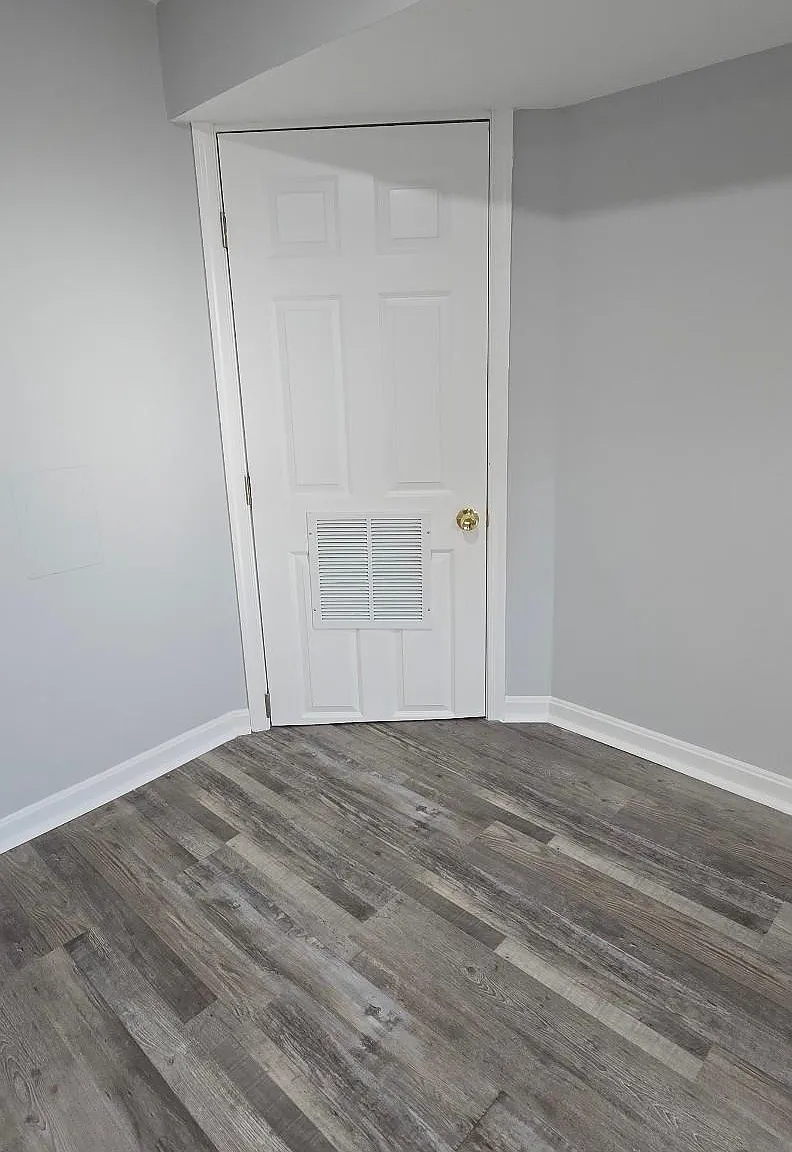 3 bed, 1100 sqft, $2,375 — Photo 4