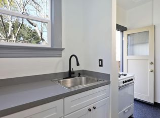 3074 Claremont Ave #B, Berkeley, CA 94705