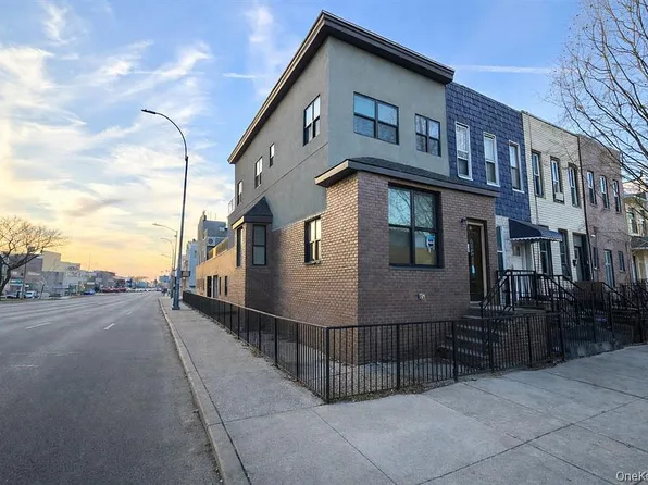 32 Radde Pl, Brooklyn, NY 11233