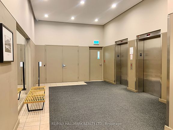 4th image of 50 Camden St #610