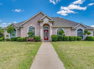 608 Spring Creek St, Cleburne, TX 76031