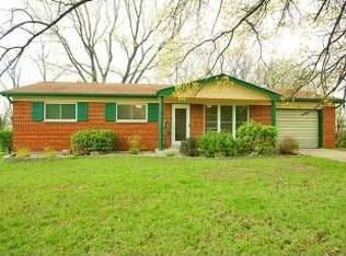 303 Linda Ln, O'Fallon, MO 63366