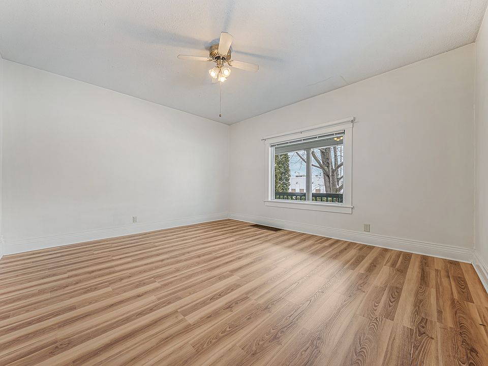 1st image of 1209 N Oneida St #1