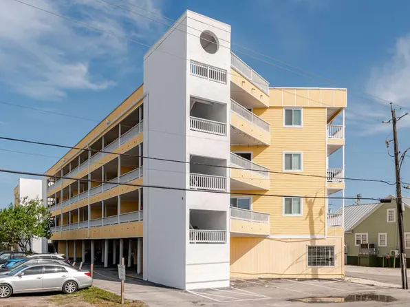 302 Canal Drive Unit 14, Carolina Beach, NC 28428