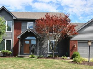 409 Timberlake Trl, Fort Wayne, IN 46804
