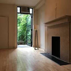 Rented by Northside Plaza Inc.