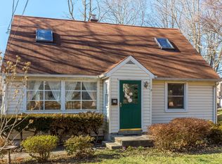 24 Ramapo Rd, Ossining, NY 10562