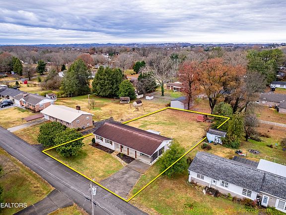 2nd image of 2905 Pleasant View Ave