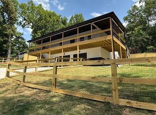 348 Bow Dr, Lavonia, GA 30553