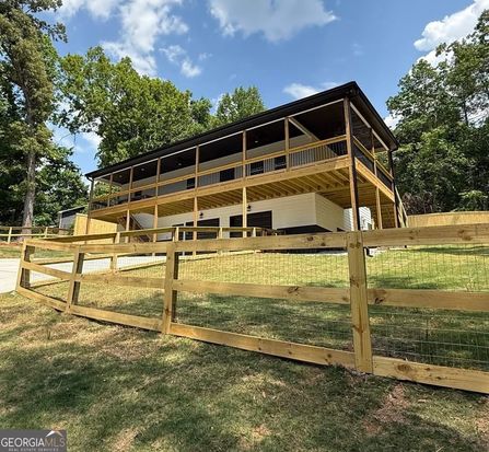 348 Bow Dr, Lavonia, GA 30553