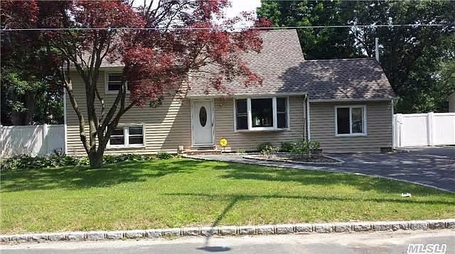 1st image of 207 Sammis Ave