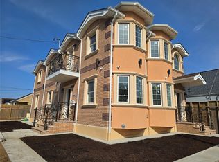 13047 145th St, Jamaica, NY 11436