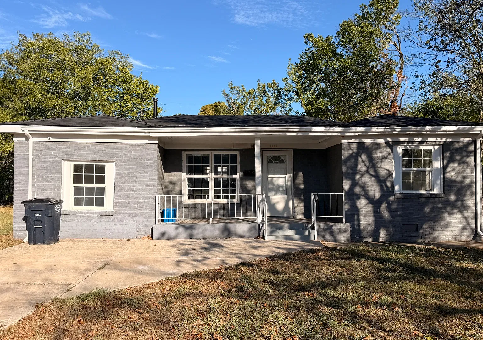 1411 N Philadelphia Ave — Photo 1