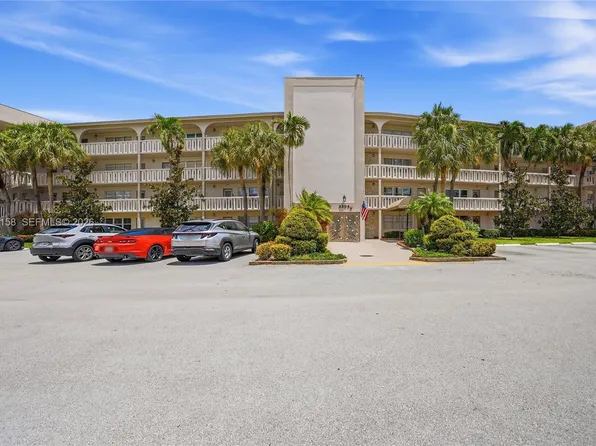 3304 Aruba Way APT A2, Pompano Beach, FL 33066