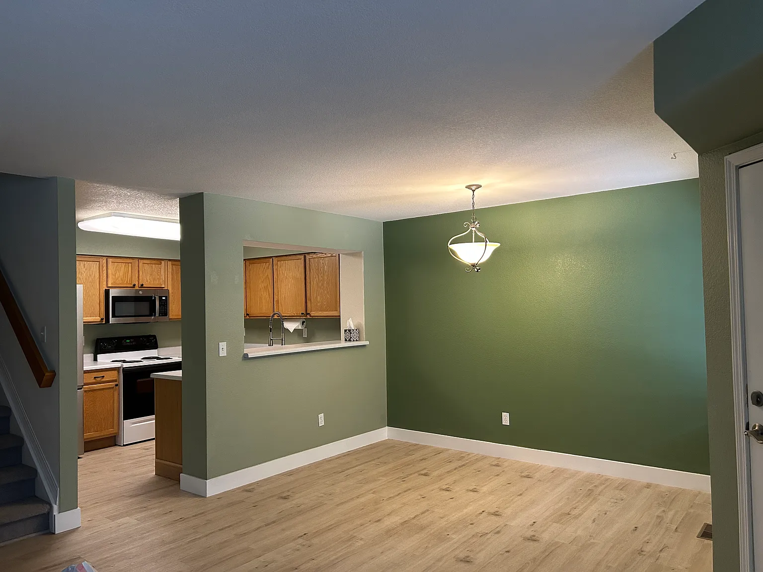2 bed, 3.5 bath, 1778 sqft, $2,450 — Photo 2
