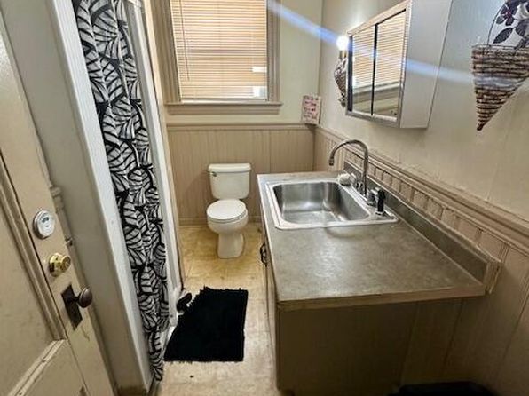 lewiston-maine-448098758 picture