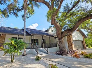 4074 Redbird Cir, Sarasota, FL 34231