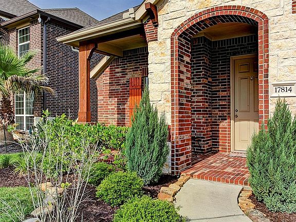 4th image of 17814 Logans Pine Dr