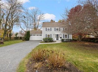 33 Melrose Ave, Barrington, RI 02806