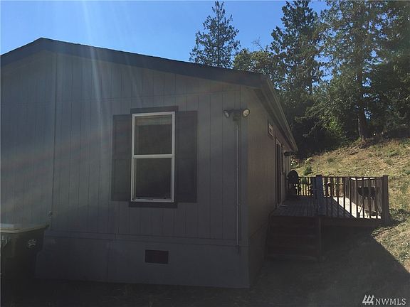 2nd image of 1923 Island Dr NW