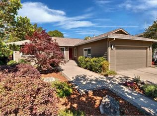 61 5th St W, Sonoma, CA 95476