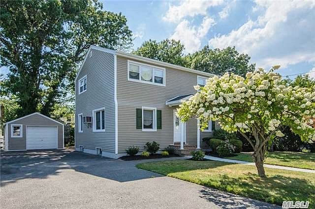 1st image of 522 Coakley St