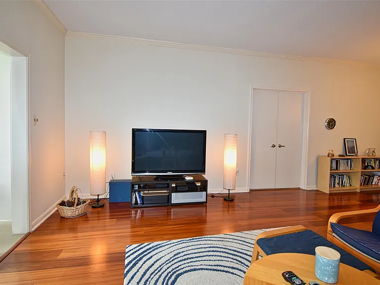 2425 Underwood St #346 — Photo 9