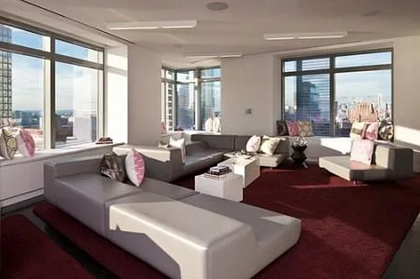 Rented by Keller Williams NYC | media 18