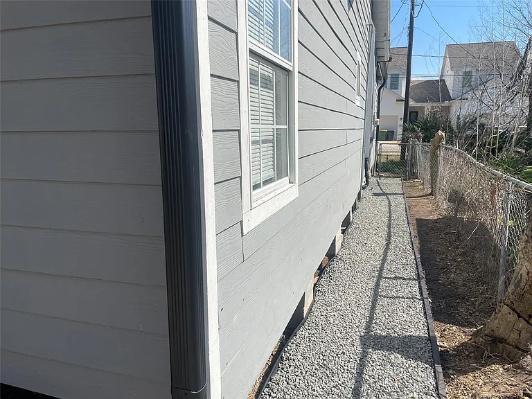 2508 S Texas Ave — Photo 19