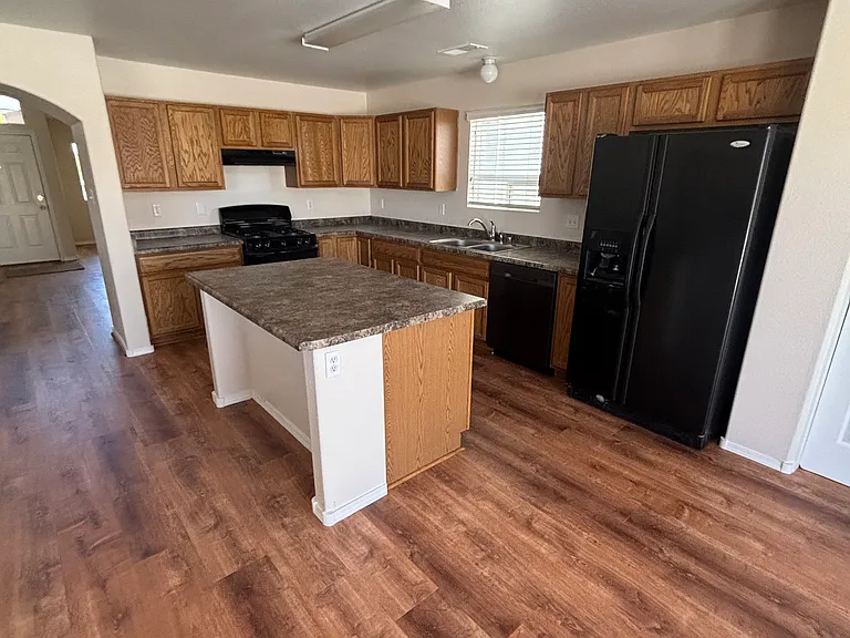 3736 Oasis Springs Rd NE — Photo 11