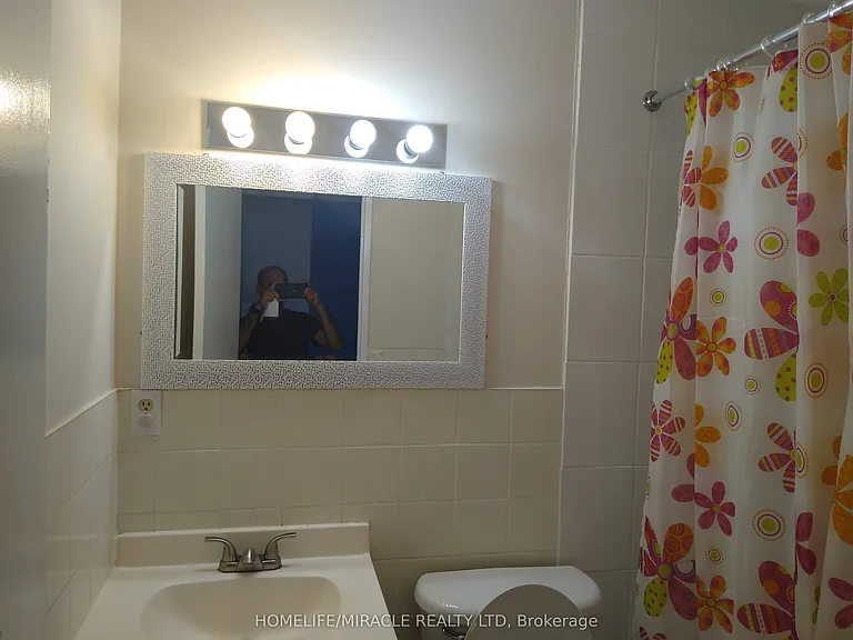 100 Dundalk Dr #916 — Photo 8