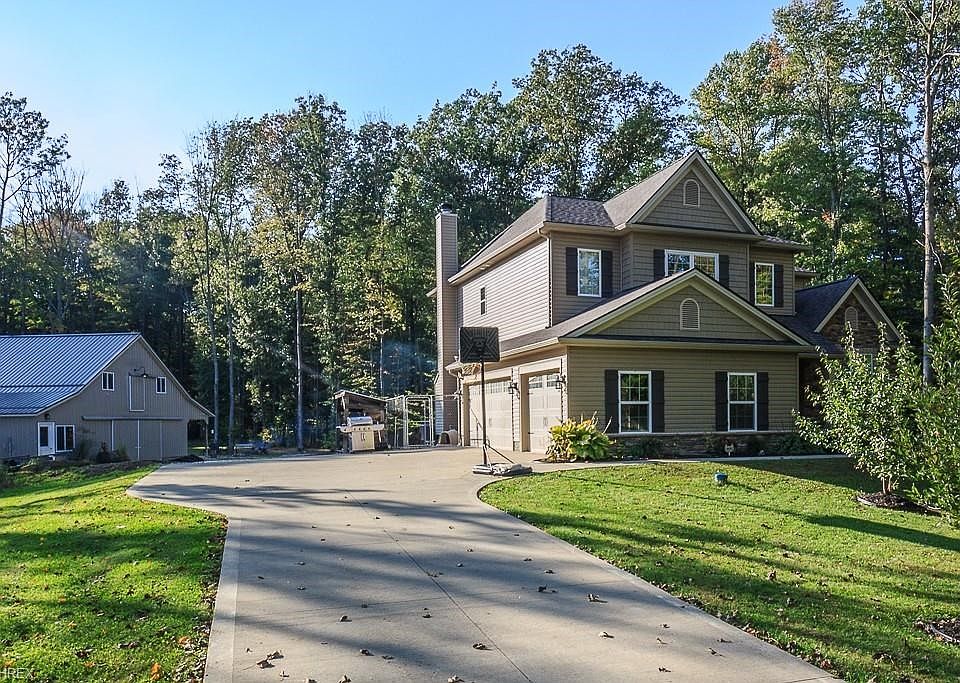 1st image of 9000 Knotty Pine Ln
