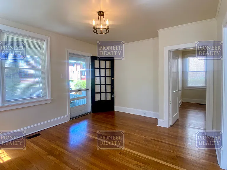 3211 Garland Ave #B — Photo 6