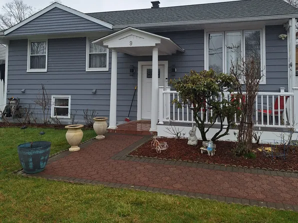 9 Quaker Rd #Ll, Norwalk, CT 06854