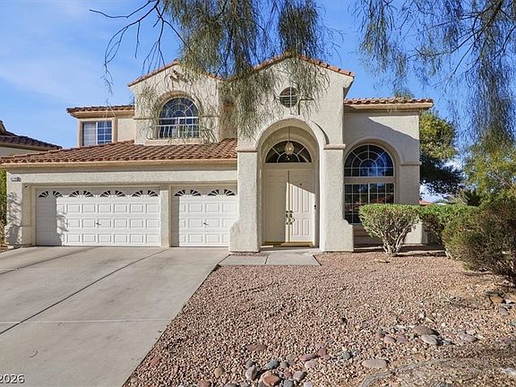 2nd image of 10240 Glen Ora Ave