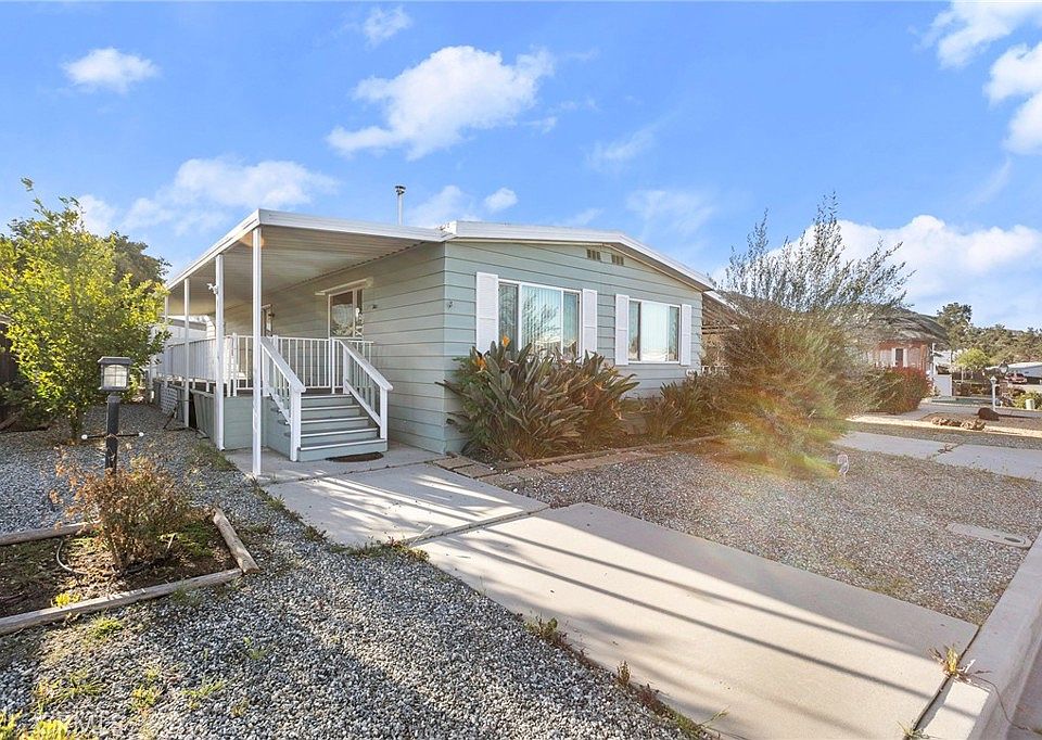 1st image of 30657 Butia Palm Ave