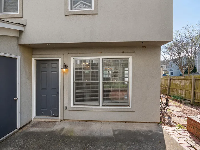 401 Defoors Lndg NW — Photo 28