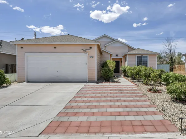 570 Sunrise Cir, Fernley, NV 89408