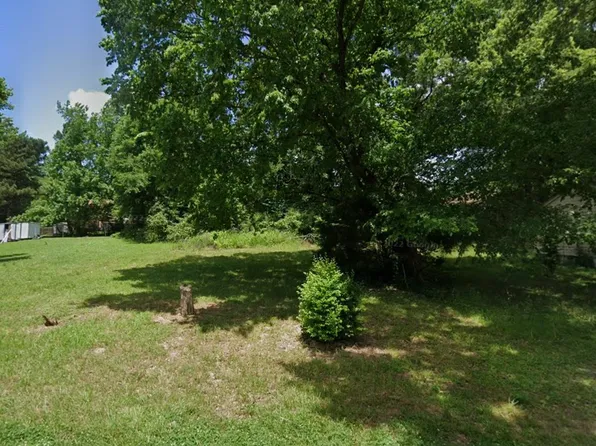 14 E Armstrong Rd #66, Memphis, TN 38109