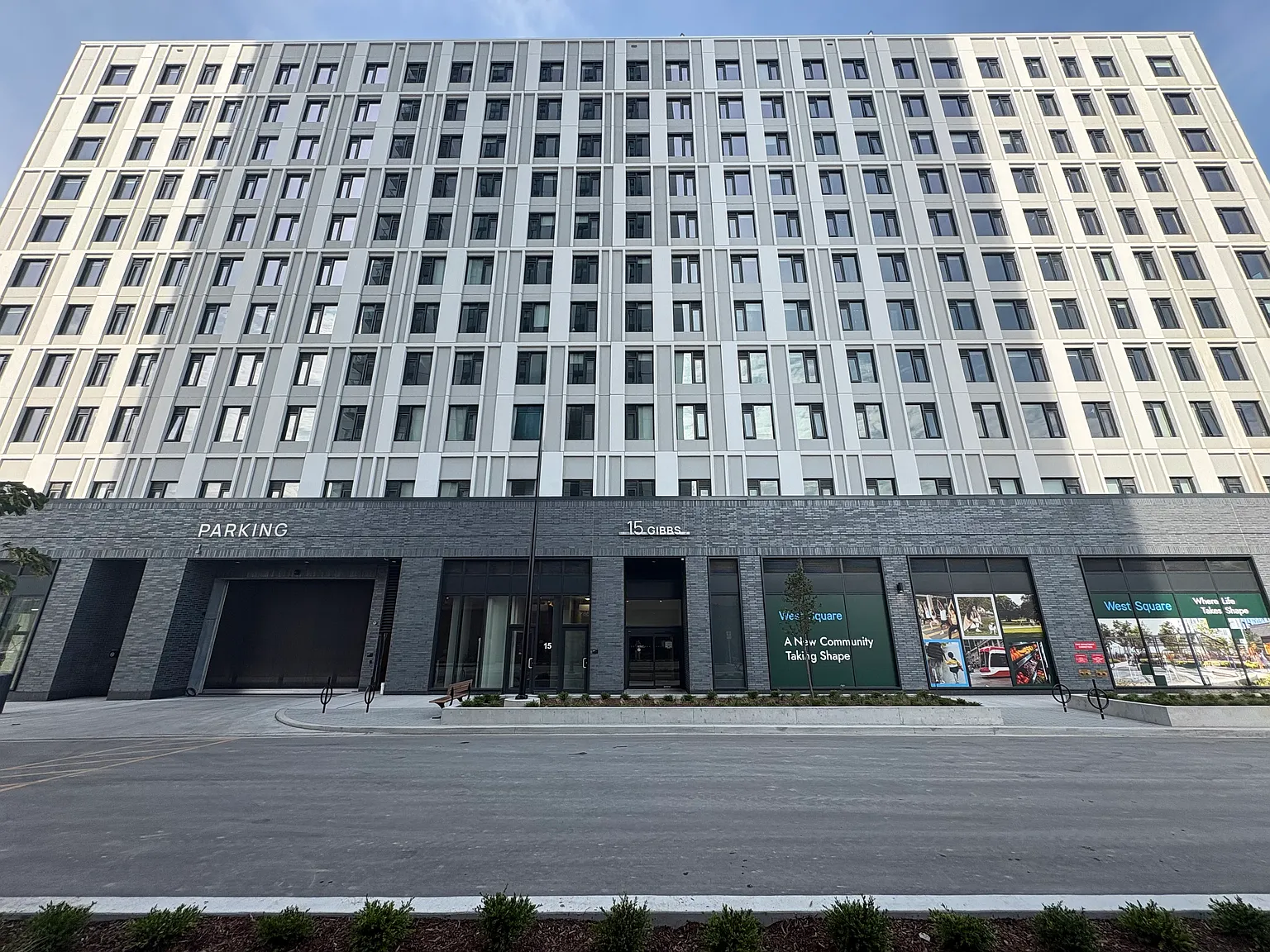 West Square Parkview — Photo 3