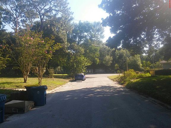 4th image of 7068 Fountainbleu Cres