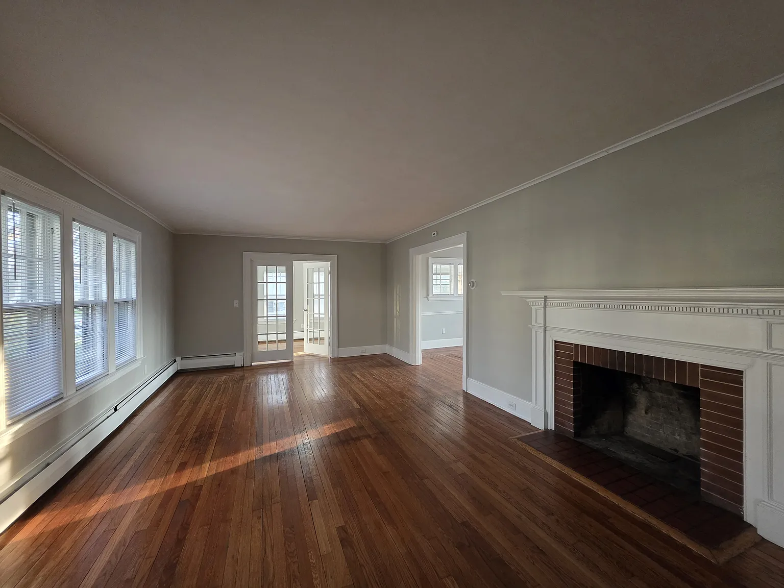 1634 Ella T Grasso Blvd — Photo 4