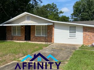329 Wisconsin Ave, Warner Robins, GA 31093